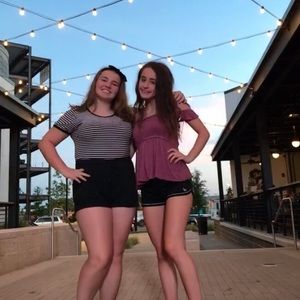 Meet your Posher, Emily